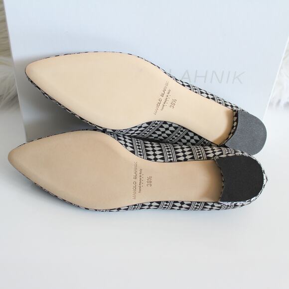 Manolo Blahnik Hangisi Flats - Picture 11 of 14